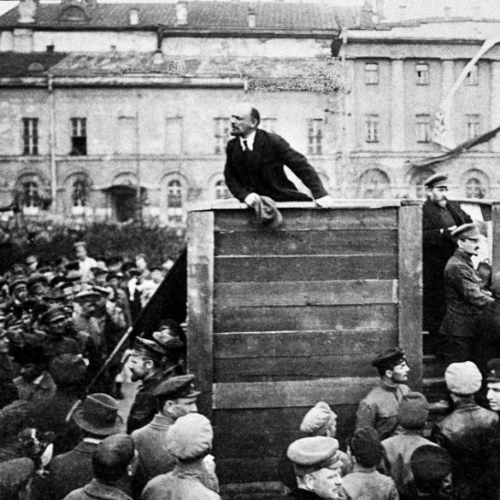 Bolsjevikkerne: Ikke kupmagere men bevidste revolutionære